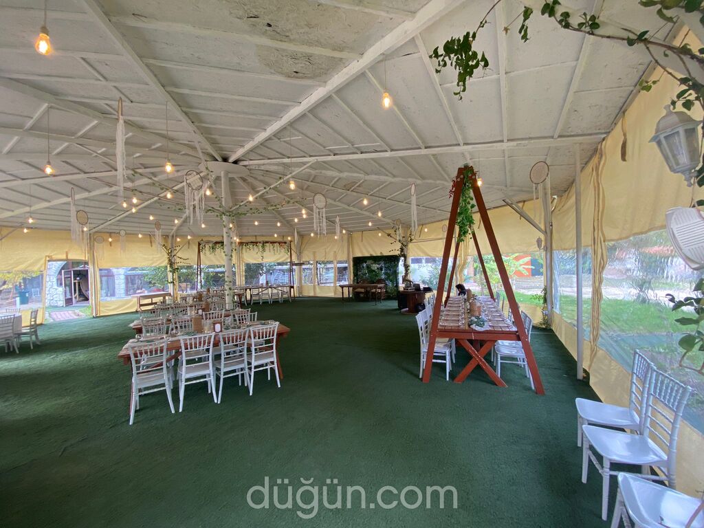 Moonlight Garden Wedding