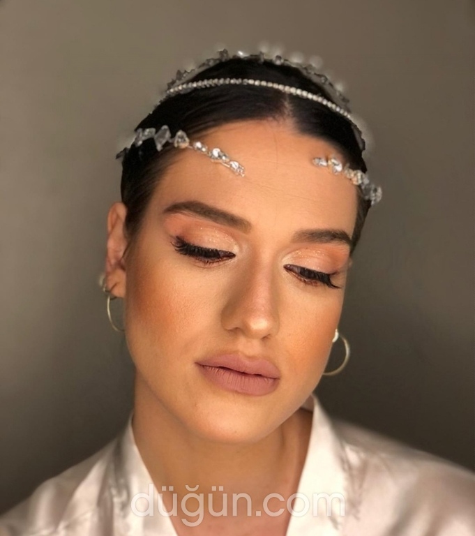 Ece Özenç