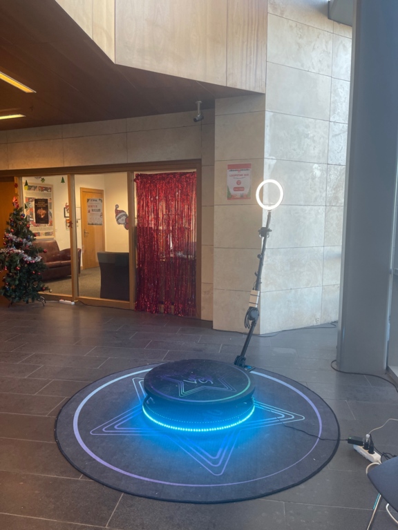 Loop Star 360° Selfie Video