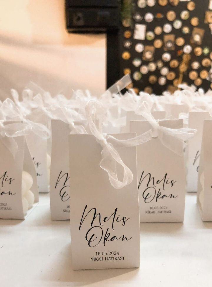 Sade Nikah Hediyeliği