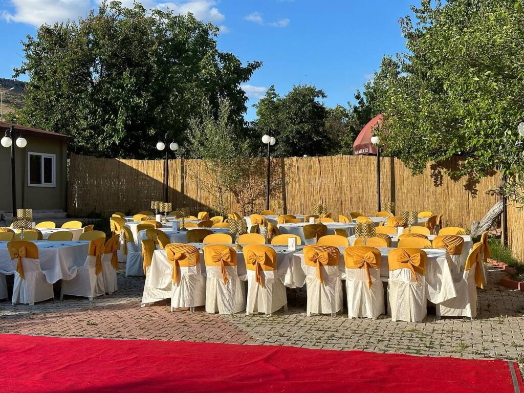 Royal Garden Kır Düğünü