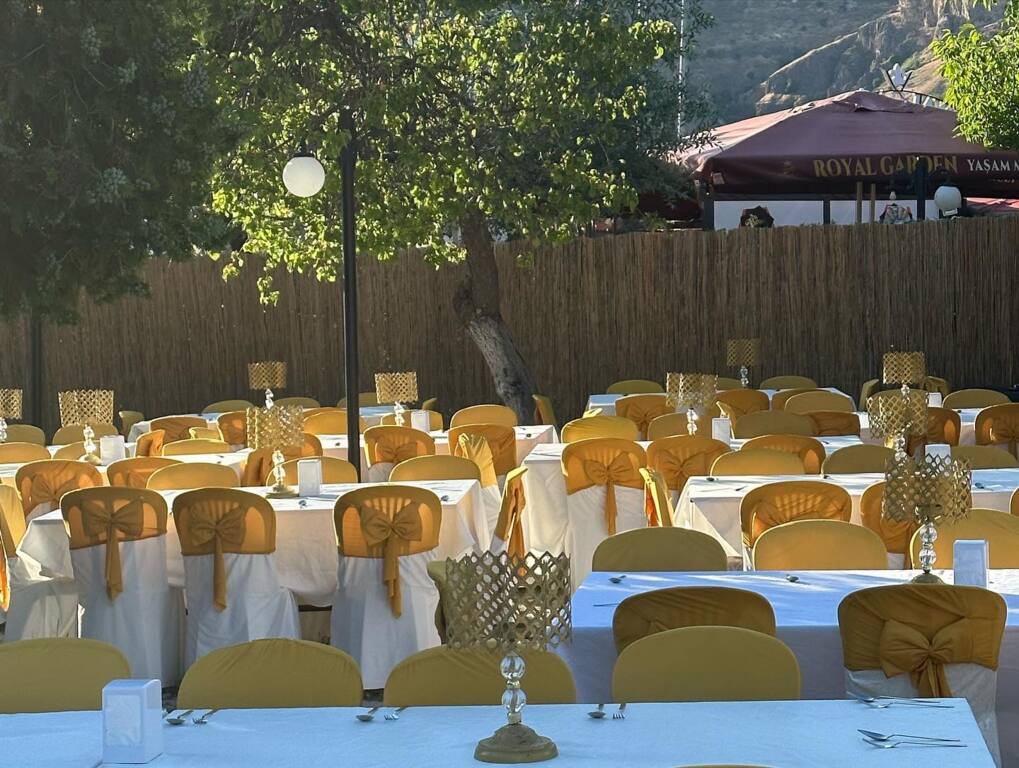 Royal Garden Kır Düğünü