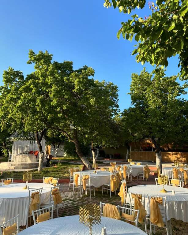 Royal Garden Kır Düğünü