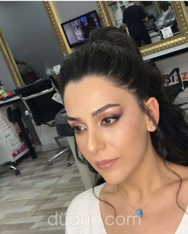 Berna Sarıkaş Makeup