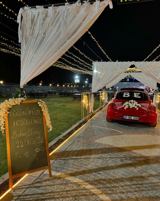 Selin's Park Kır Düğün Salonu