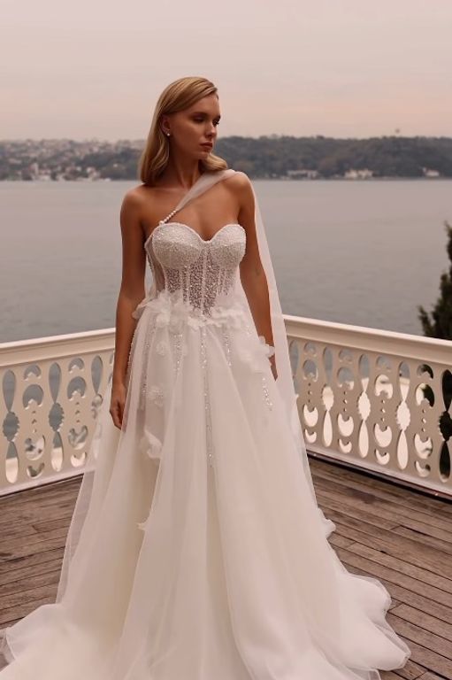 Kuzey Moda Gelinlik