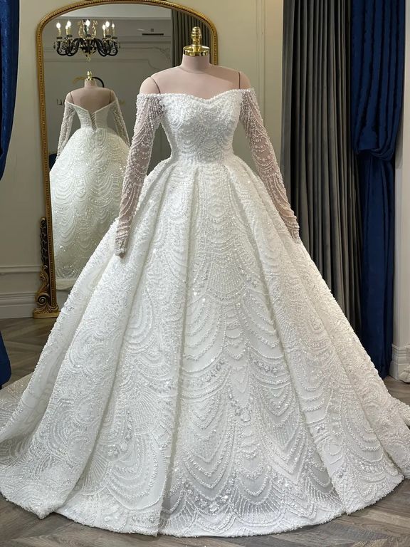 MCHC-121-25 Sırt Dekolteli Kaburga Düşük Omuz Gelinlik 4