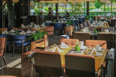 L'aura Kitchen & Bar Hilltown