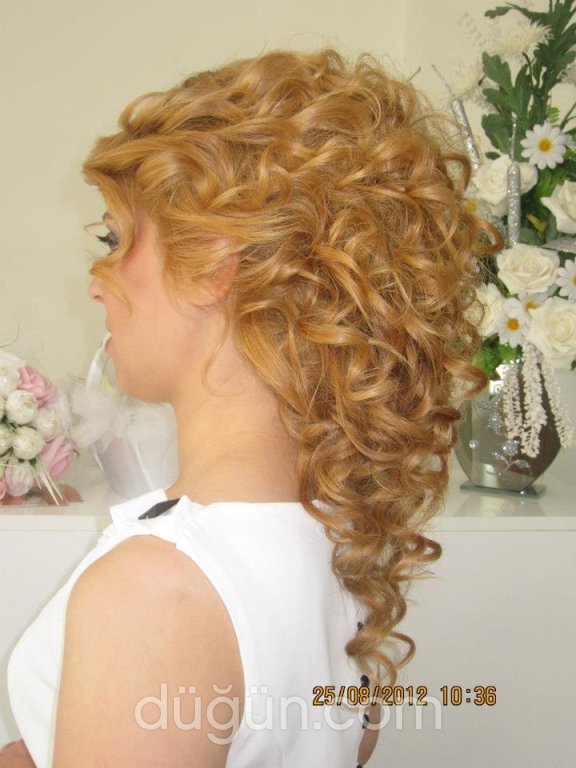 Hollywood Kuaför & Güzellik Salonu