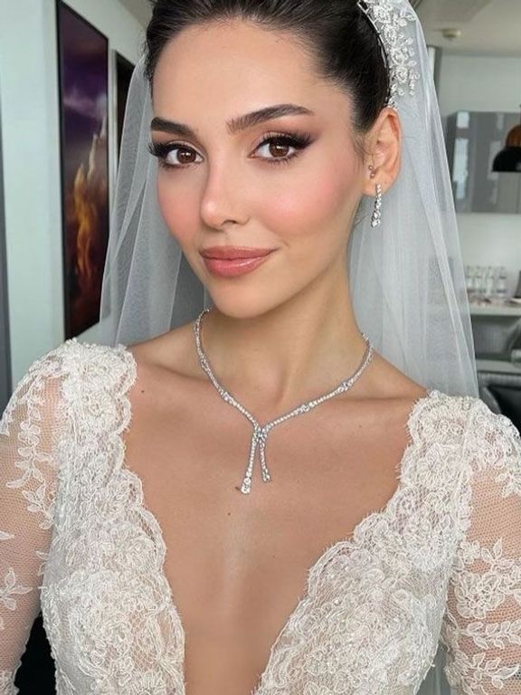 Hollywood Kuaför & Güzellik Salonu