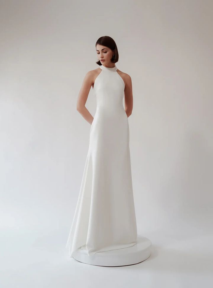 Halter Yaka Sade Gelinlik