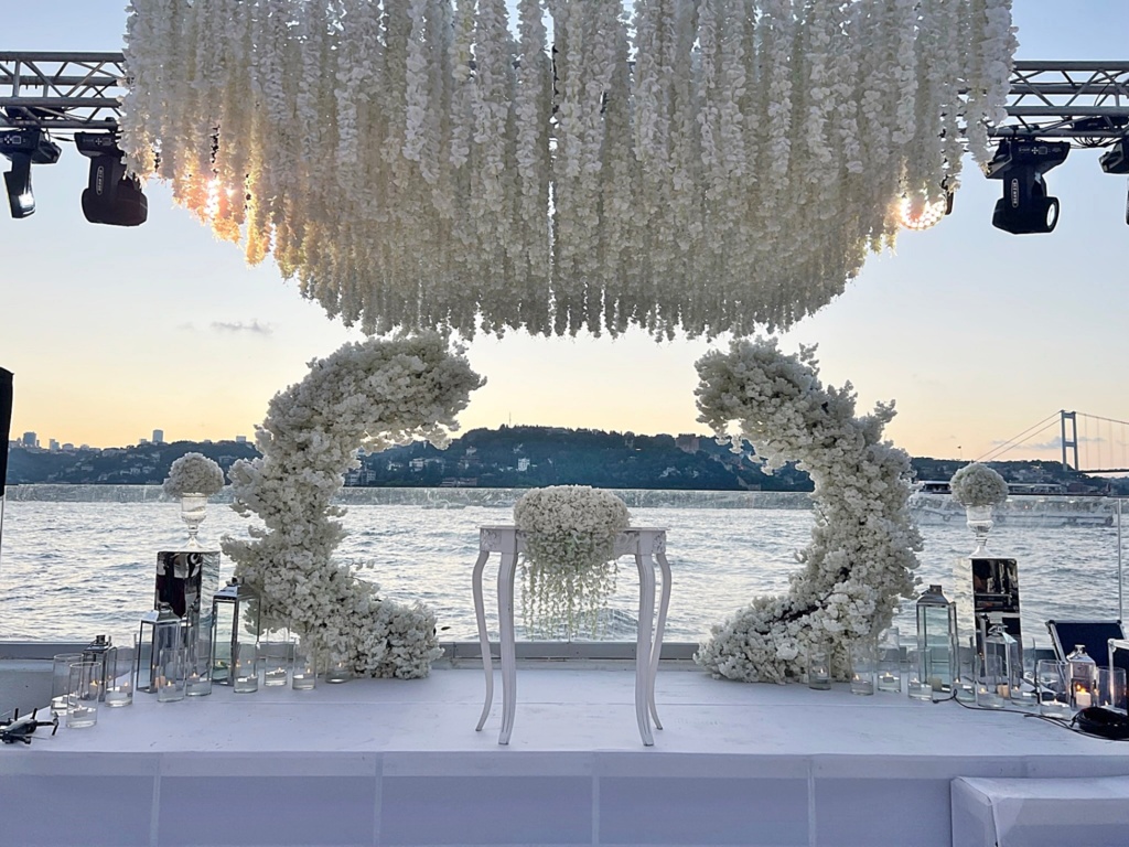 Kiralık Şamdan & By Ozan Event