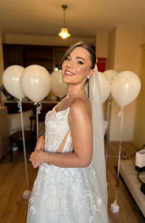 Ecem Erciyas Pro Make Up Artist