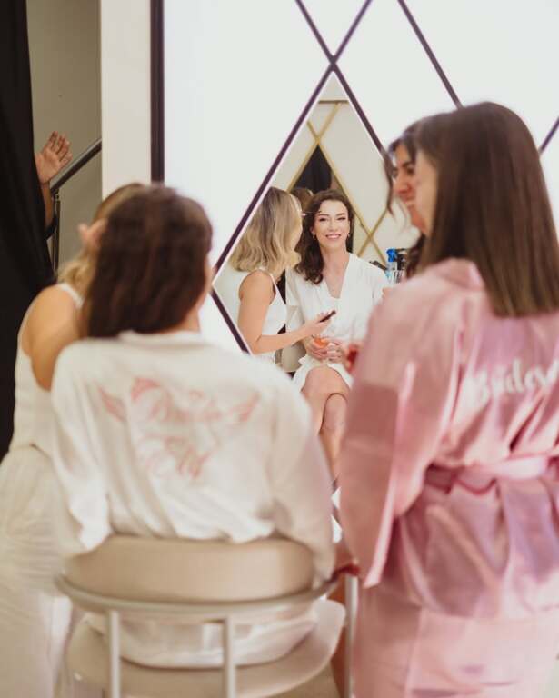 Ecem Erciyas Pro Make Up Artist