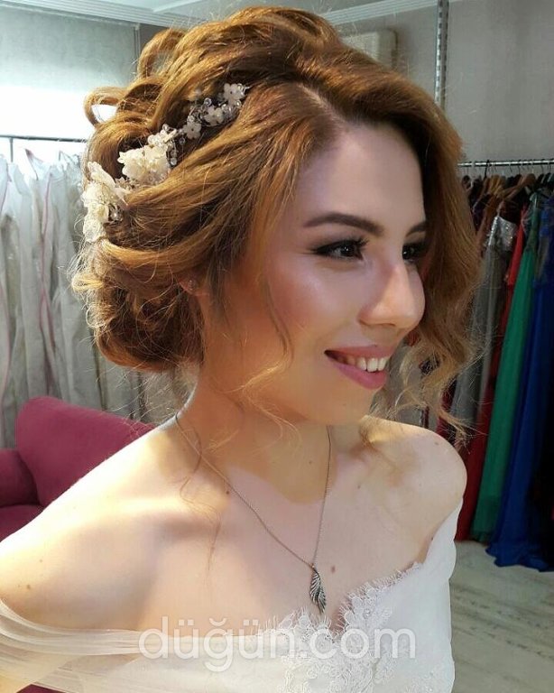 Yasemin Akbulut Make Up Artist