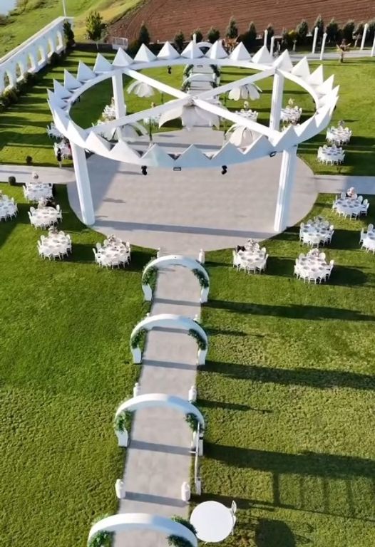 Davet-i Ala Kır Balo Salonu