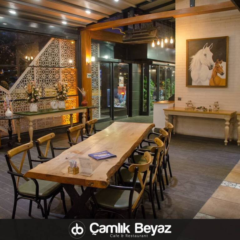 Çamlık Beyaz Kafe