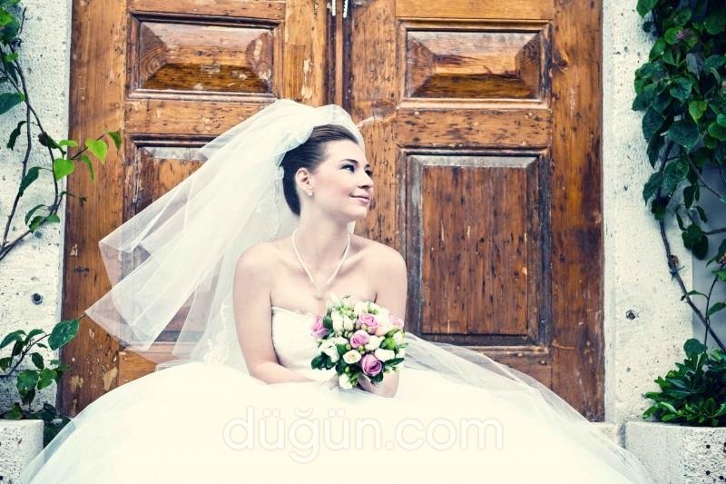 Mina Creative Studio