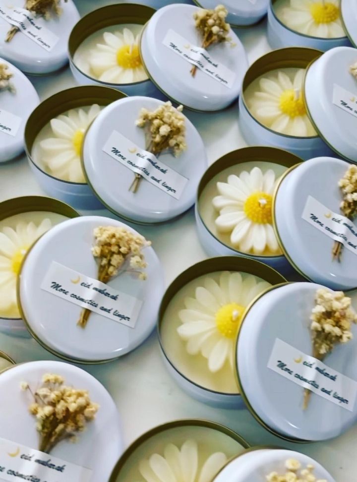 Papatya Tasarımlı Mum