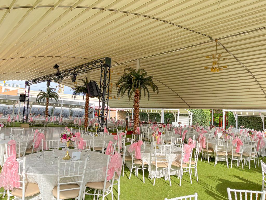 Flora Garden Kır Bahçesi