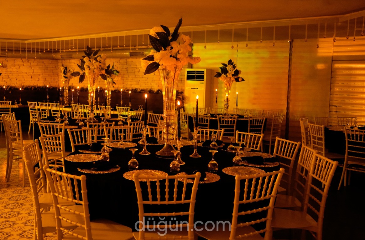 Gloria Wedding Plus