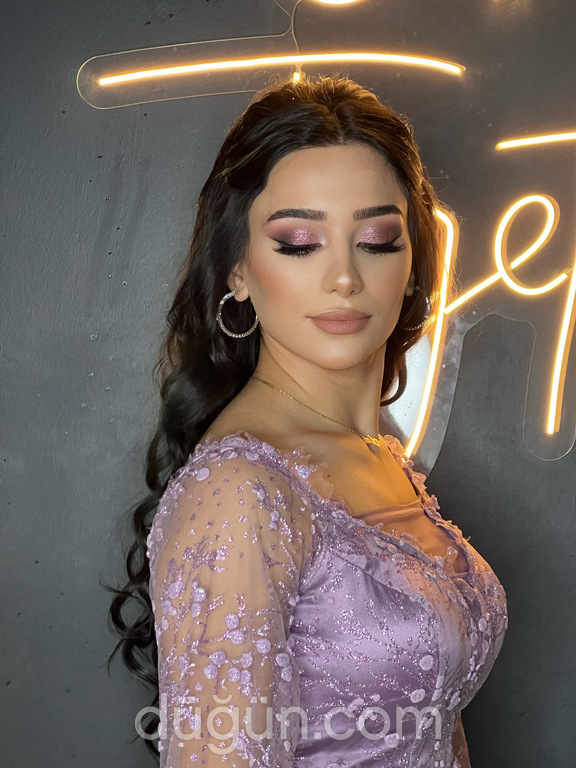 Fatih Ayhan Hair Make Up Studio