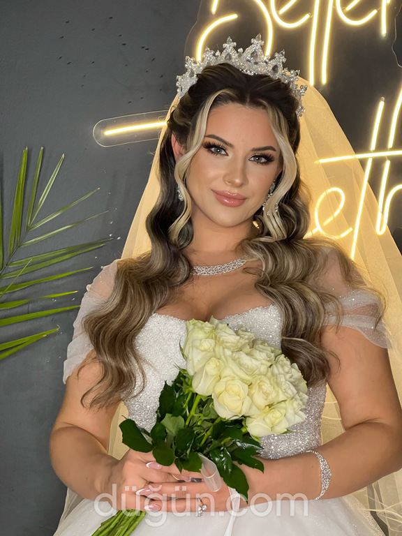 Fatih Ayhan Hair Make Up Studio