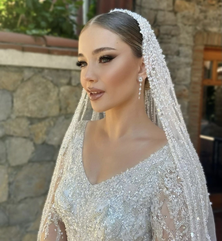 Zeynep Seyhan Makeup