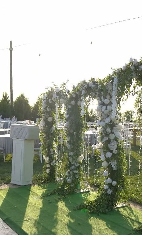 Caziz Cafe & Restaurant