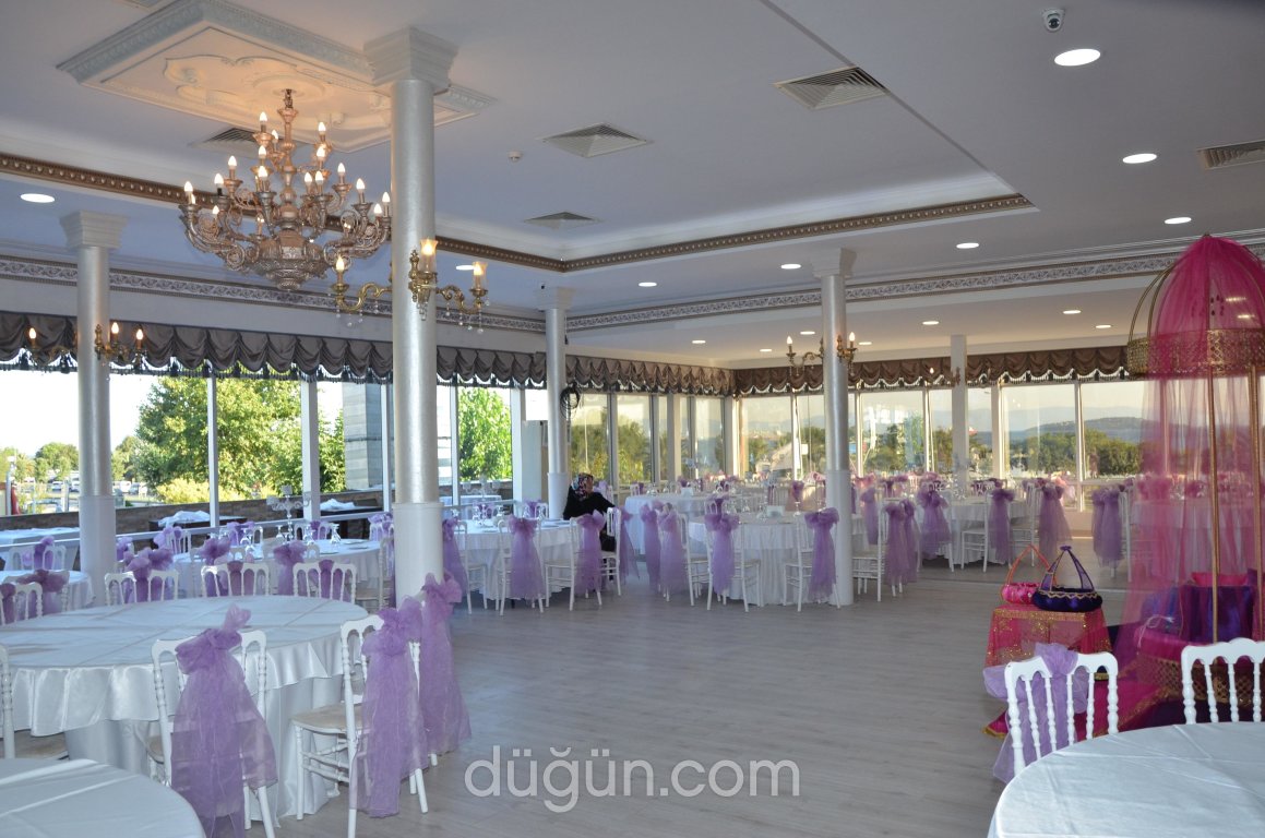 Vesta Restaurant Balo Davet