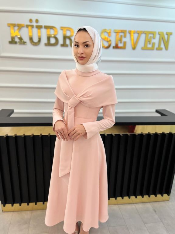 Kübra Seven Bridal