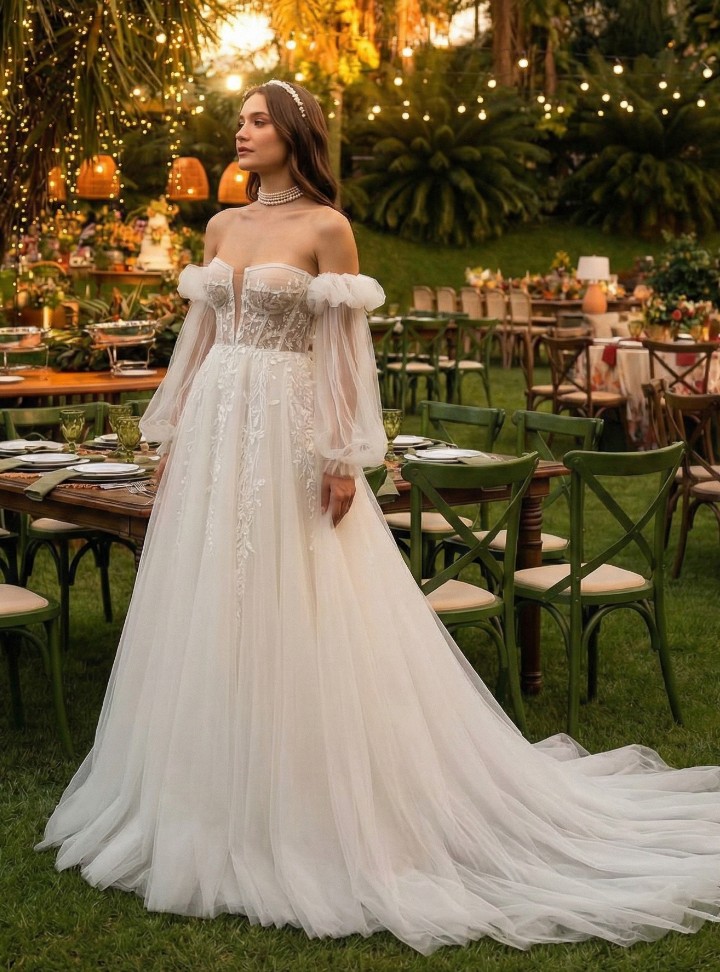 AC-55-25 A Kesim Helen Straplez Gelinlik