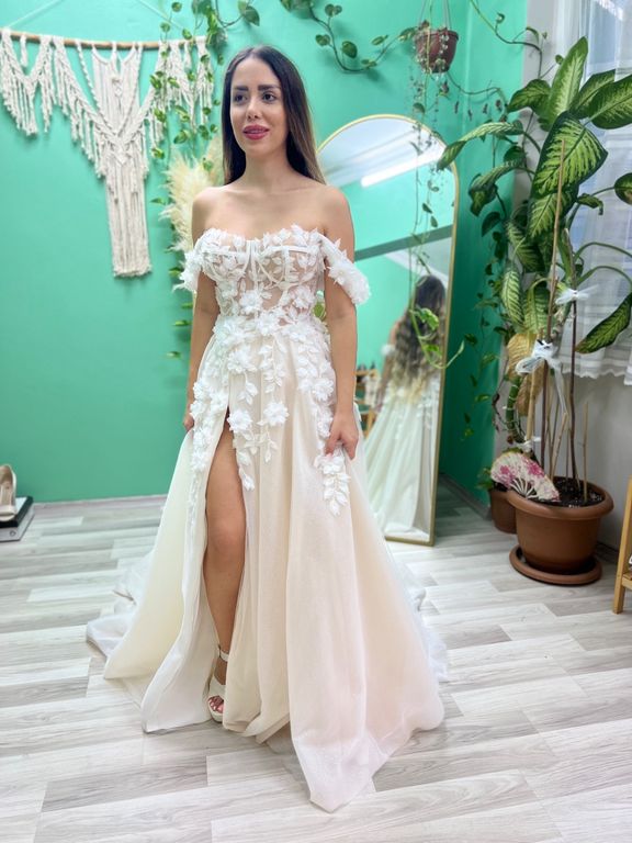 AC-48-25 A Kesim Helen Tarlatansız Gelinlik 4