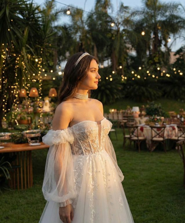 AC-55-25 A Kesim Helen Straplez Gelinlik 3