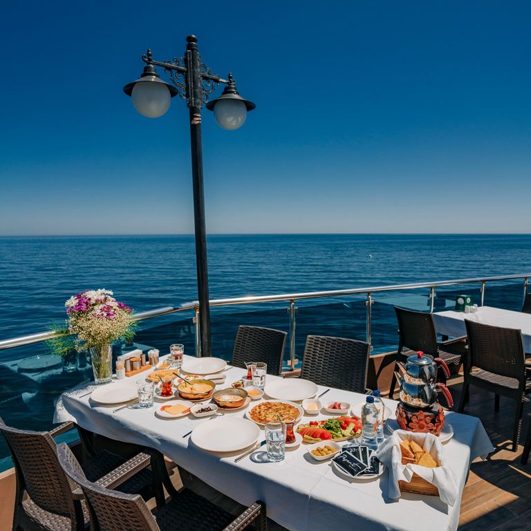 Pesent Restaurant