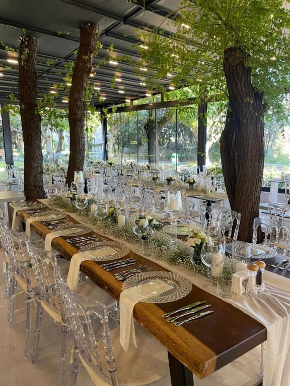 La Fallez Kitchen & Bar