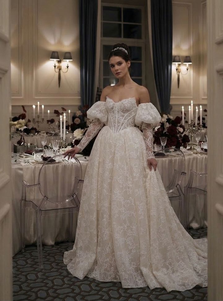 Zümra Prenses Kesim Straplez Vintage Gelinlik