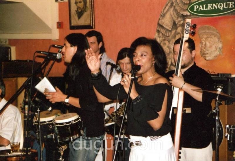 İnes Kiremitçi Dans Ve Müzik Org Hiz.