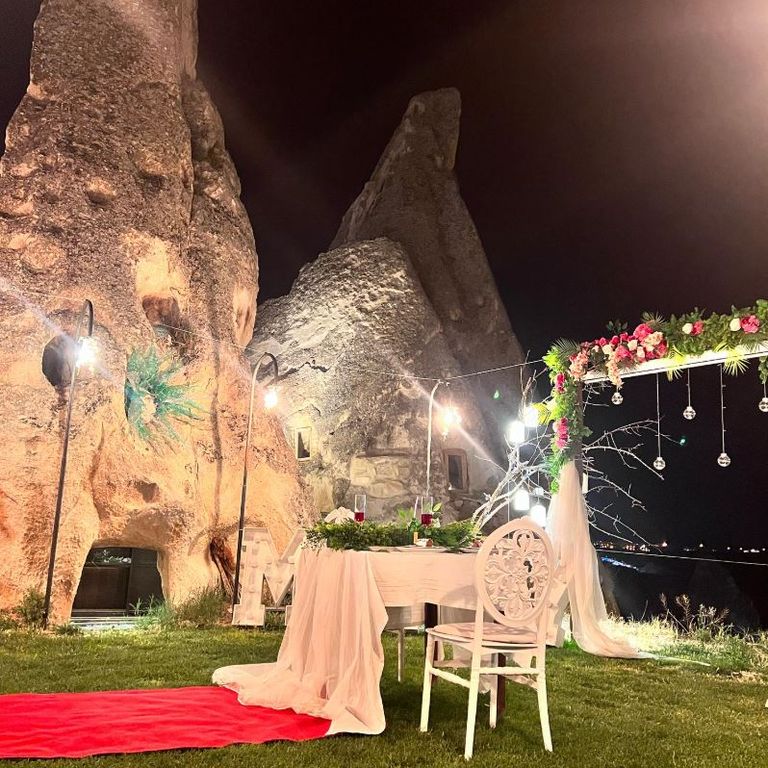 Anatelein Boutique Cave Hotel