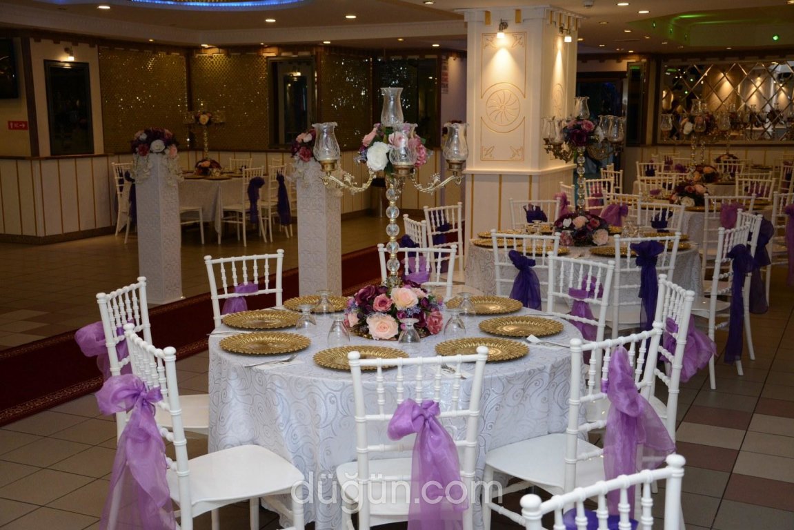 Grand Mert Balo & Davet