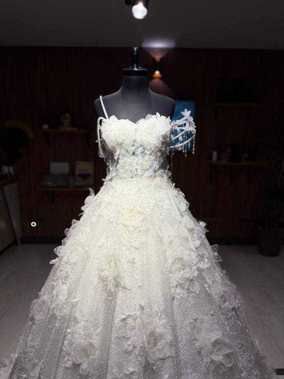 A KESİM GELİNLİK MODELİ - New Design. - 4