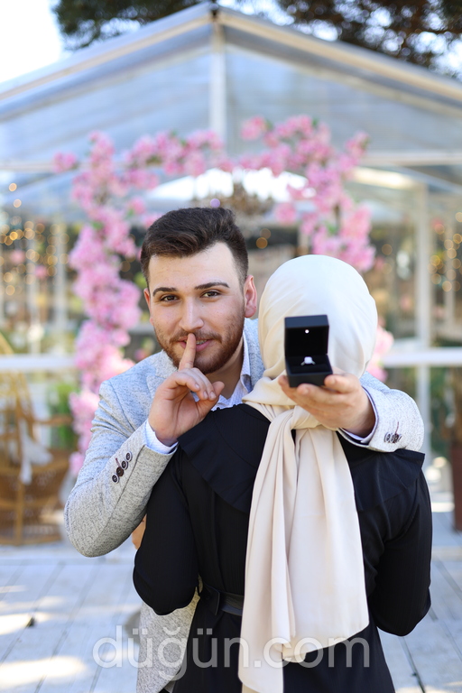 Riva Cam Ev Evlilik Teklifi