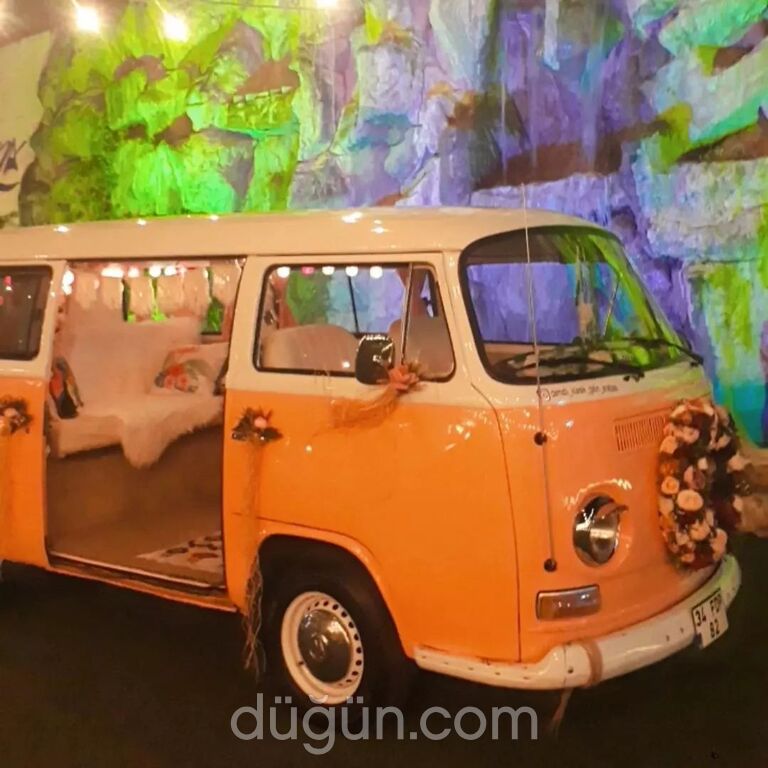 Flamingo Bus Evlilik Teklifi