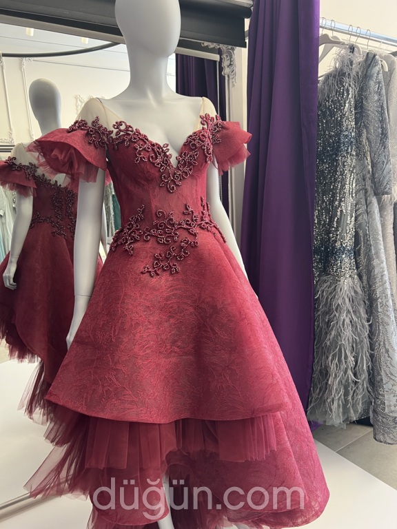 Burcu Güner Kına Elbisesi