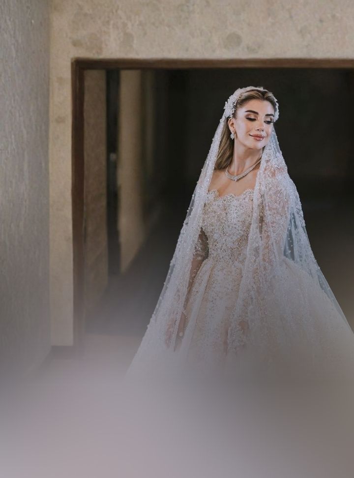 Süveyla Balasor Bridal