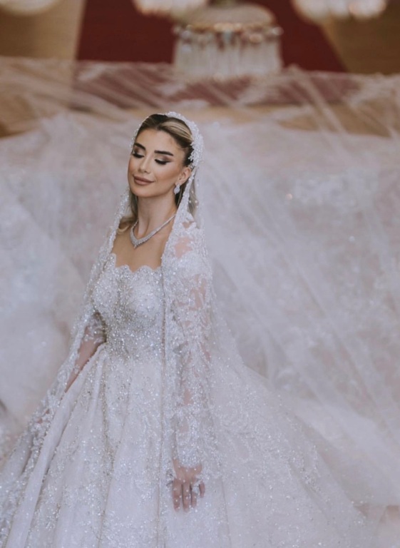 Süveyla Balasor Bridal