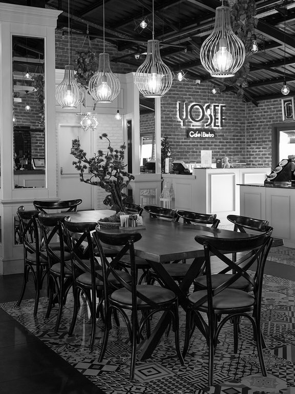 Yosef Cafe & Restaurant