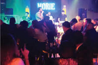 Morie Live Performance