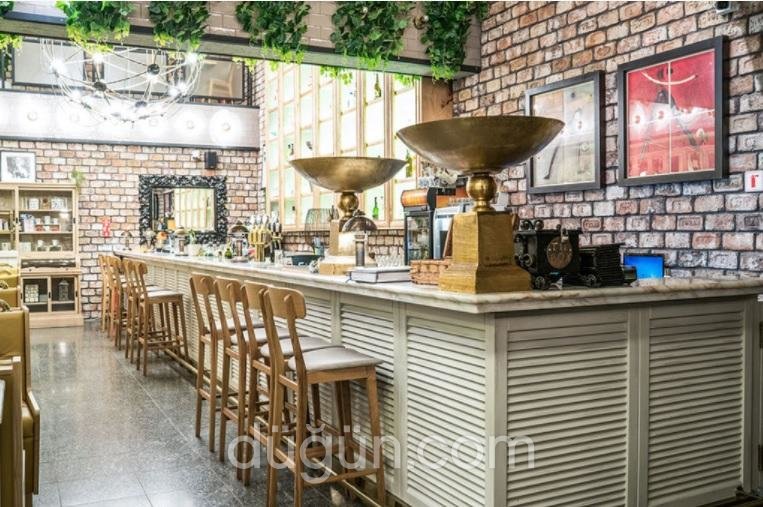 Caddeüstü Cafe Restaurant