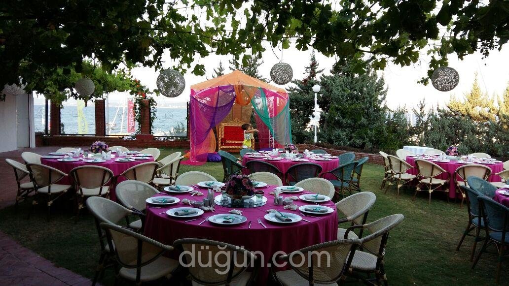 Nazlı Baysu Konsept Kına Organizasyon